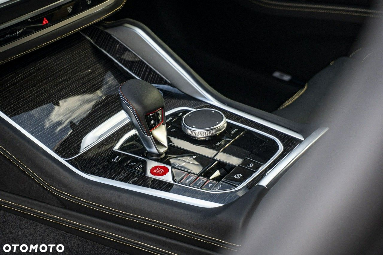 BMW X6M - 19