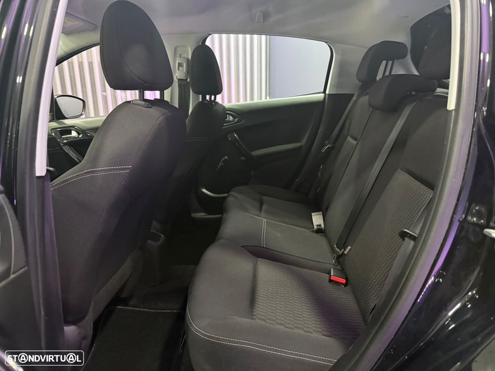 Peugeot 208 PureTech 82 Start & Stop Active - 8