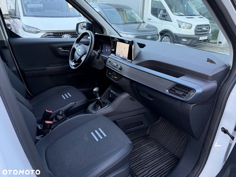 Ford Tourneo Courier - 9