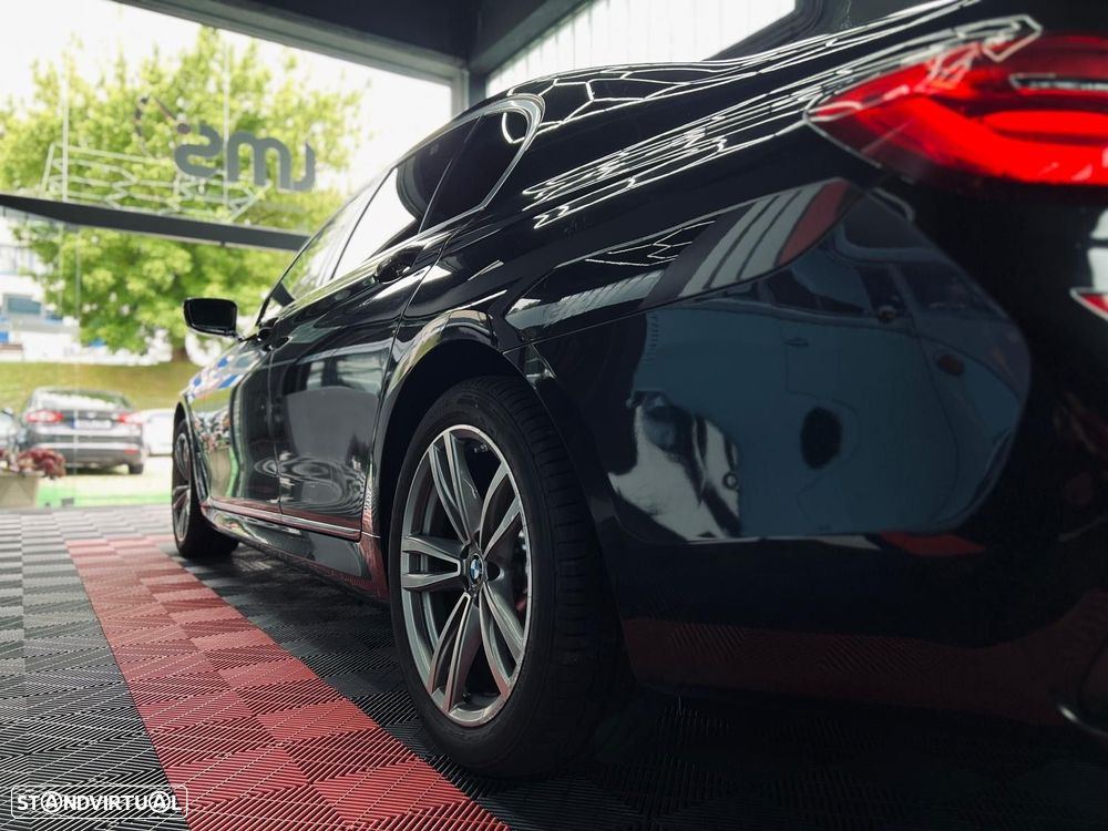BMW 740 d xDrive Pack M - 13