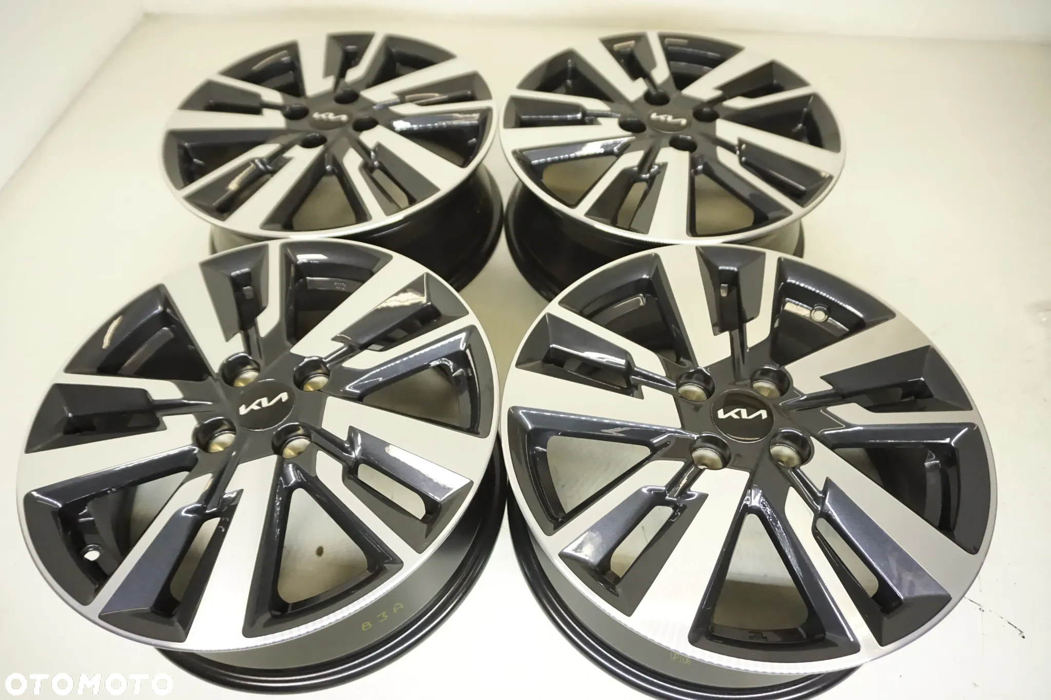 FELGI ALUMINIOWE 16 KIA RIO PICANTO HYUNDAI I20 - 2
