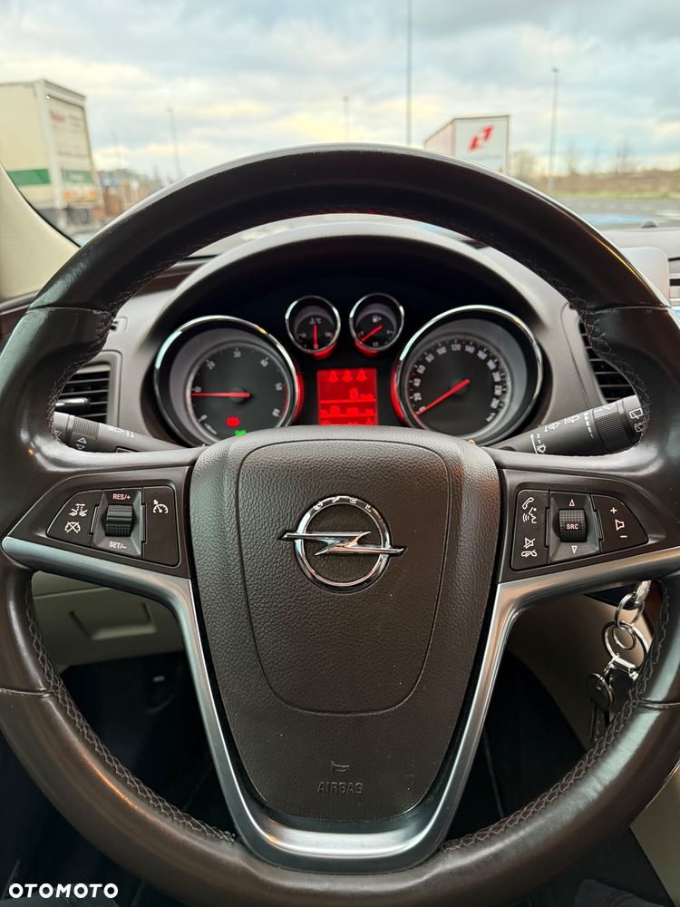 Opel Insignia 2.0 Bi Turbo CDTI 4x4 - 22
