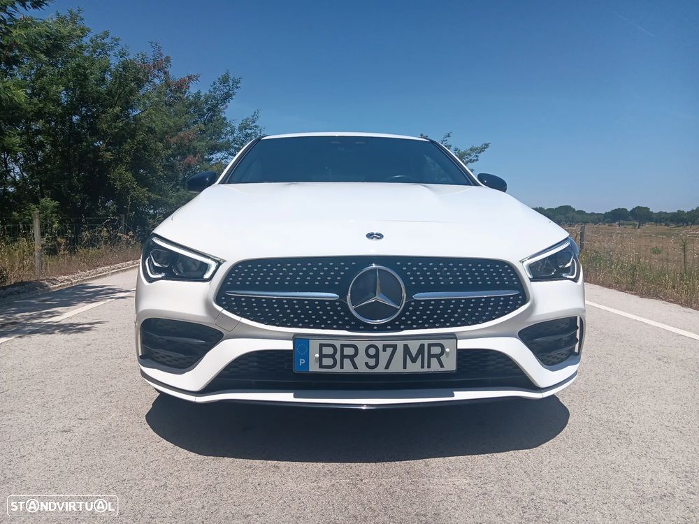 Mercedes-Benz CLA 250 e Shooting Brake AMG Line - 3