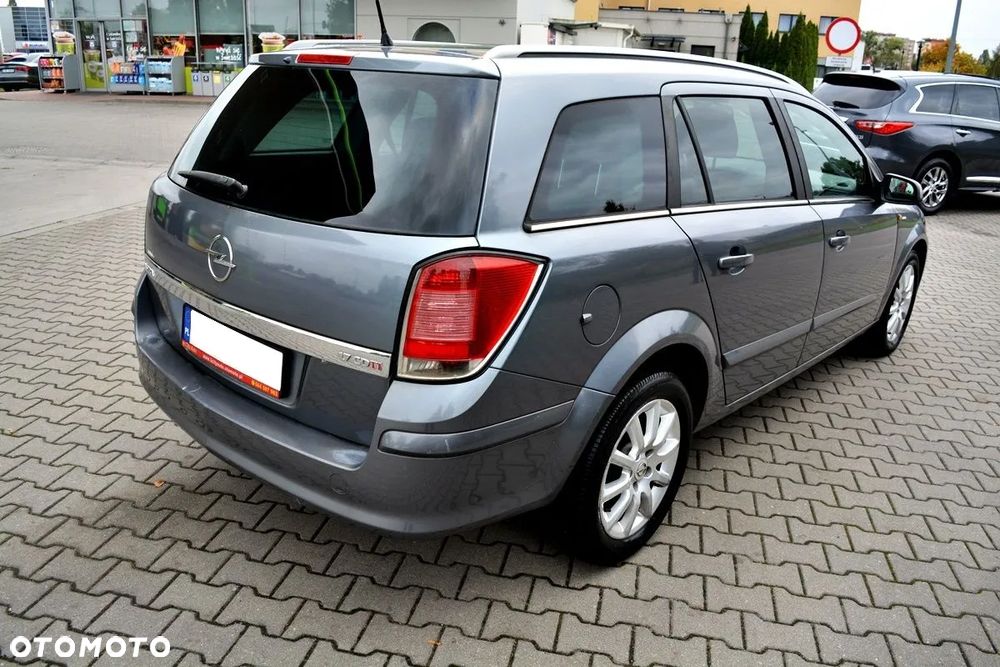 Opel Astra - 4