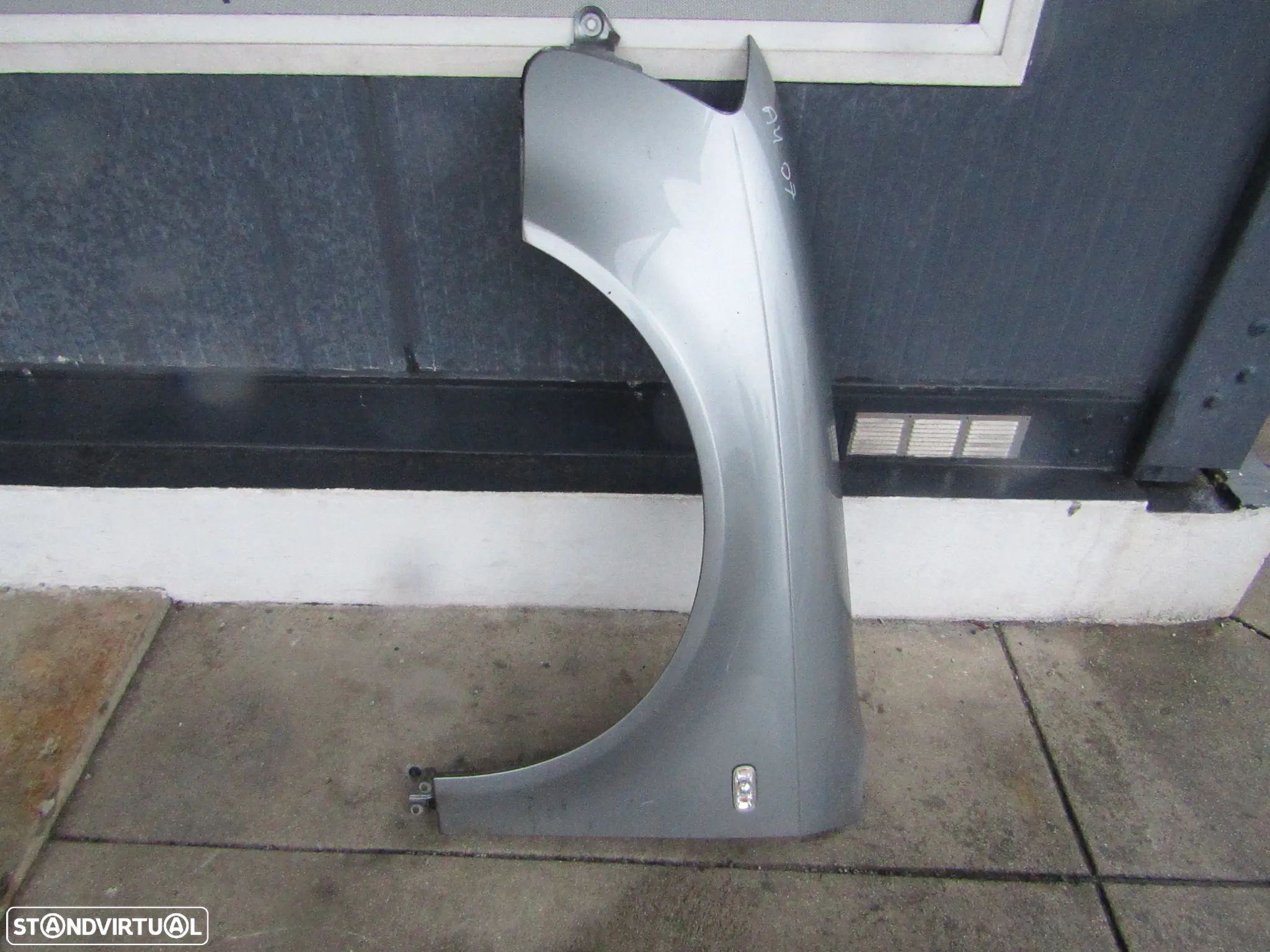 Guarda lamas Audi A4 b7 ano 2005 a 2008 original (ver detalhes) - 1
