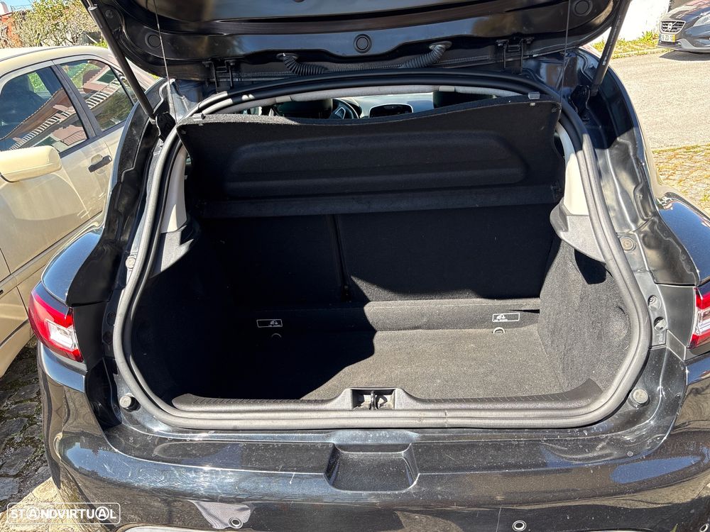 Renault Clio TCe 120 EDC GT - 10