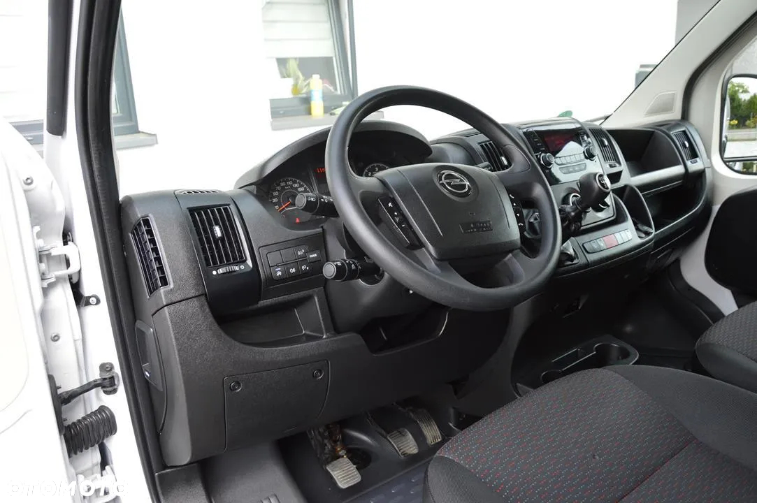 Opel Movano - 15
