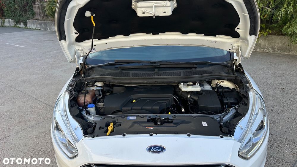 Ford Galaxy - 26