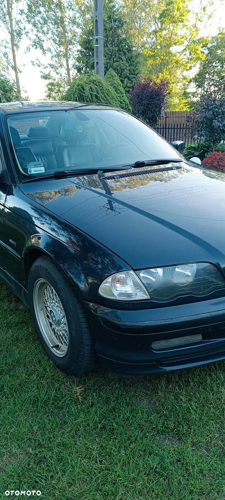 BMW Seria 3 320d - 19