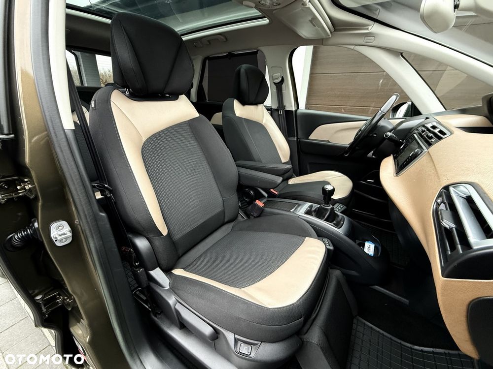Citroën C4 Picasso THP 155 Exclusive - 29