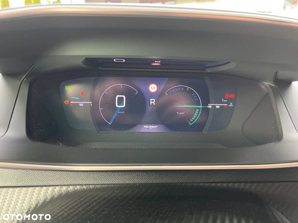 Peugeot 208 1.2 mHEV GT - 26