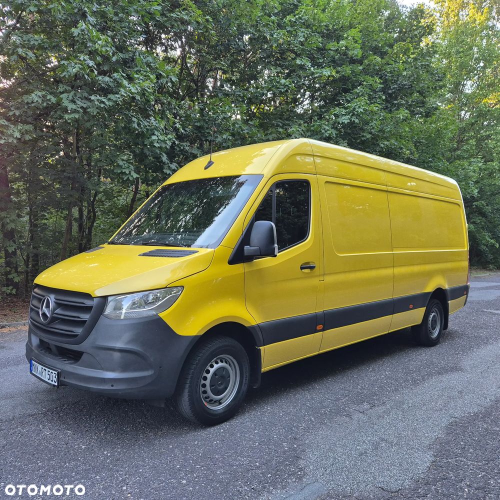 Mercedes-Benz Sprinter - 2