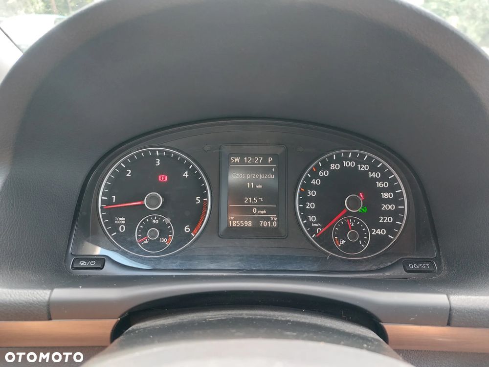 Volkswagen Touran 2.0 TDI DPF Comfortline DSG - 19