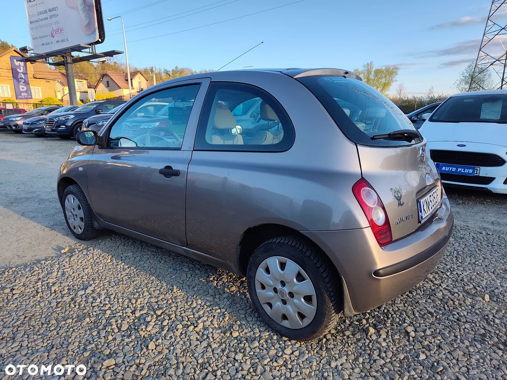 Nissan Micra 1.2 Visia - 4