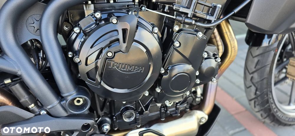 Triumph Tiger - 16