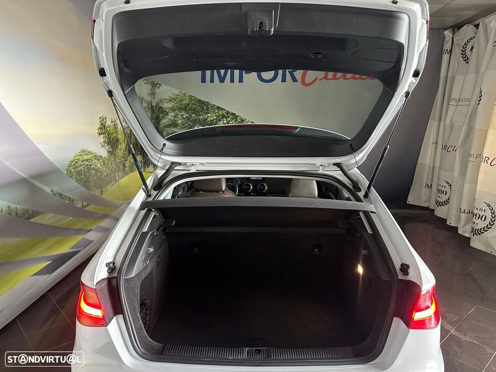 Audi A3 1.6 TDI Sport - 18