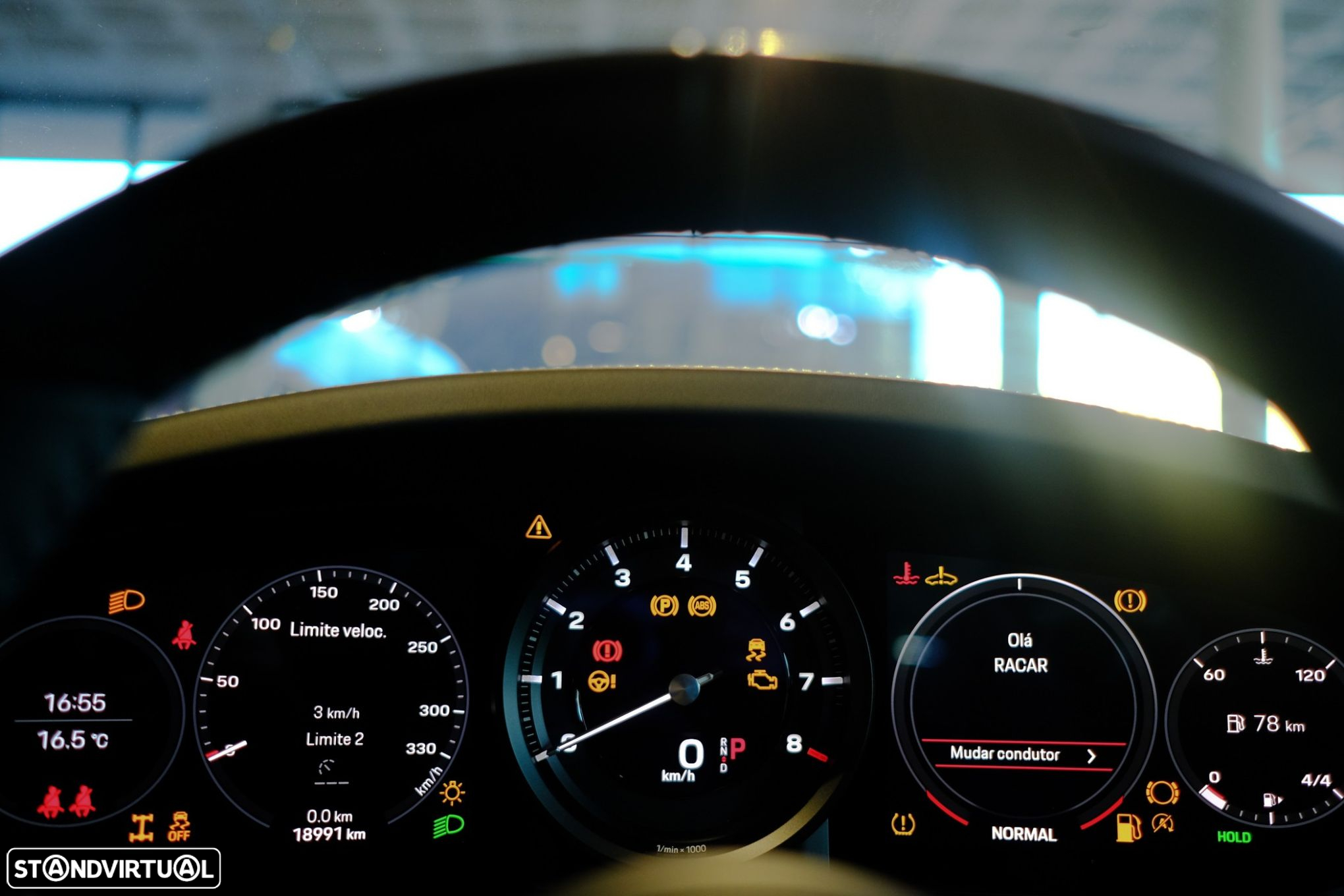 Porsche 911 (992) Carrera 4S PDK - 11