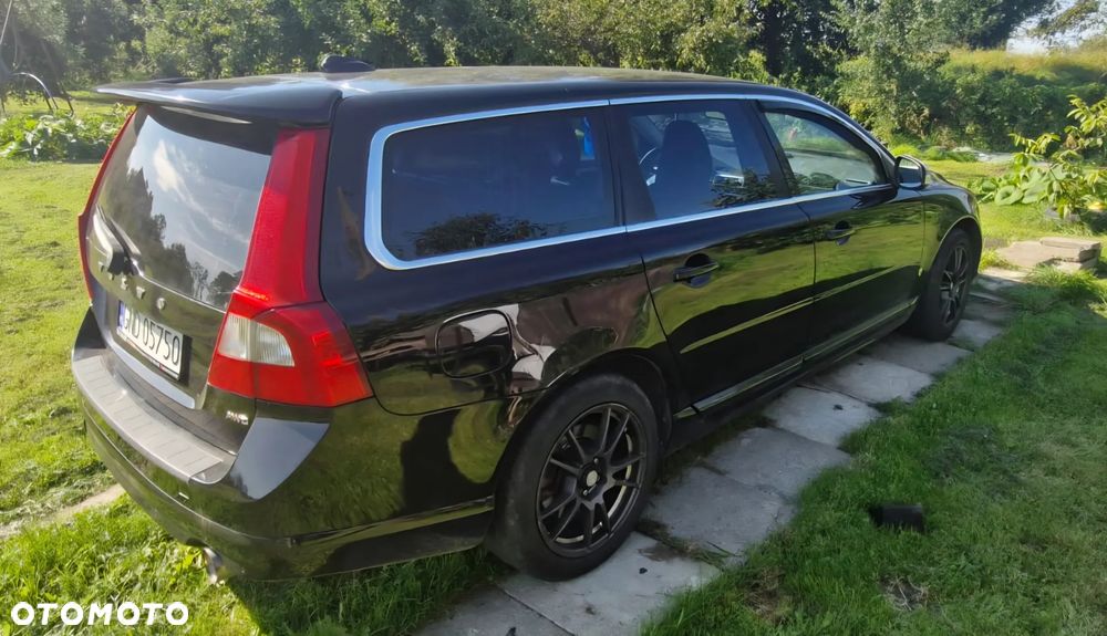 Volvo V70 - 2
