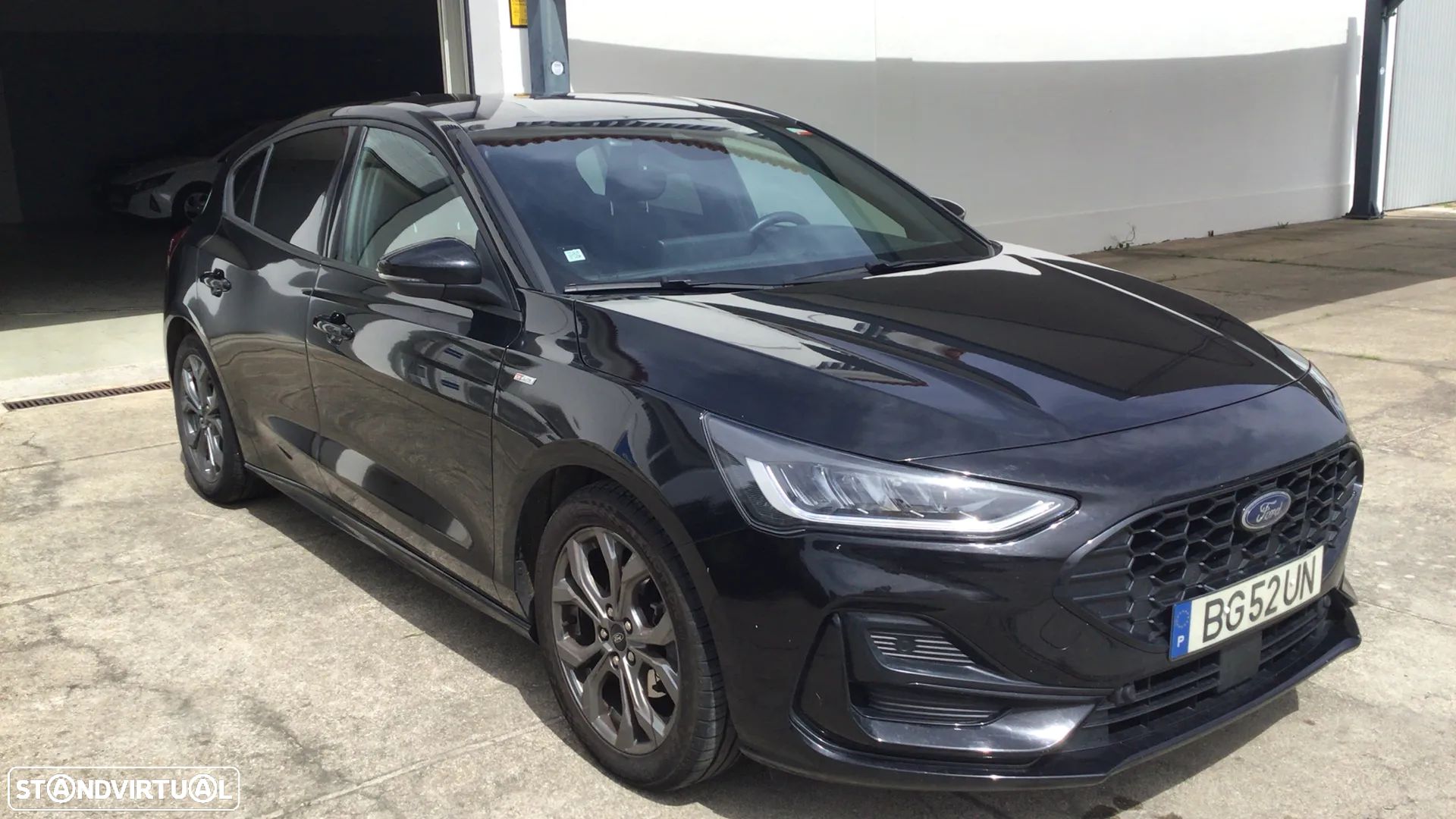 Ford Focus 1.0 EcoBoost MHEV ST-Line - 1