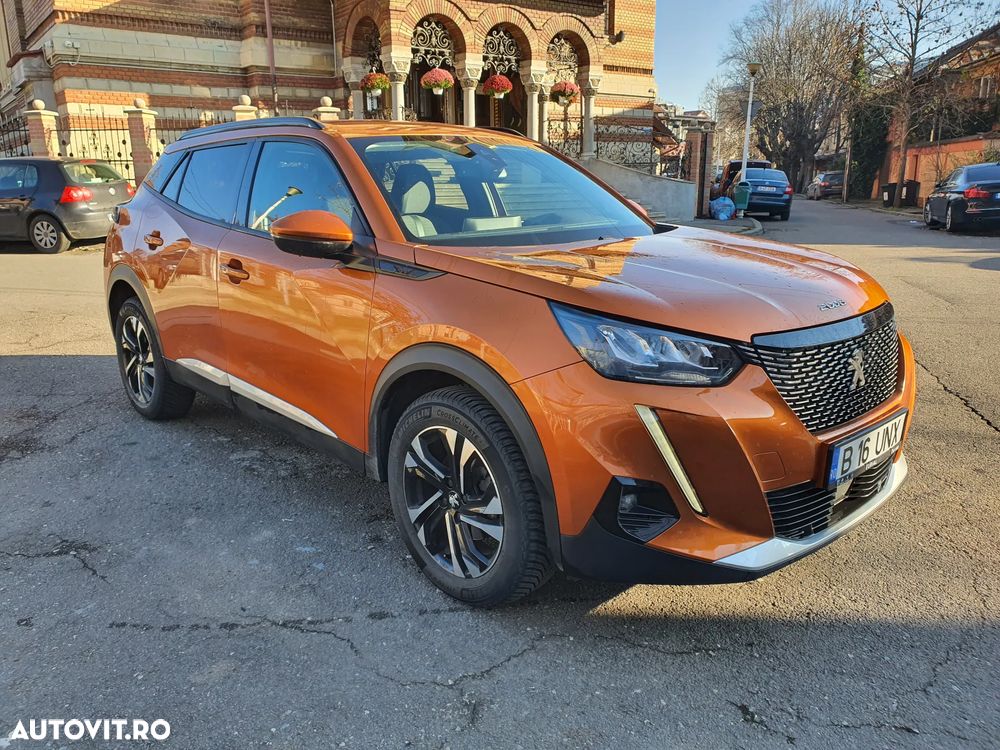 Peugeot 2008 1.2 L PureTech STT EAT8 Allure - 1