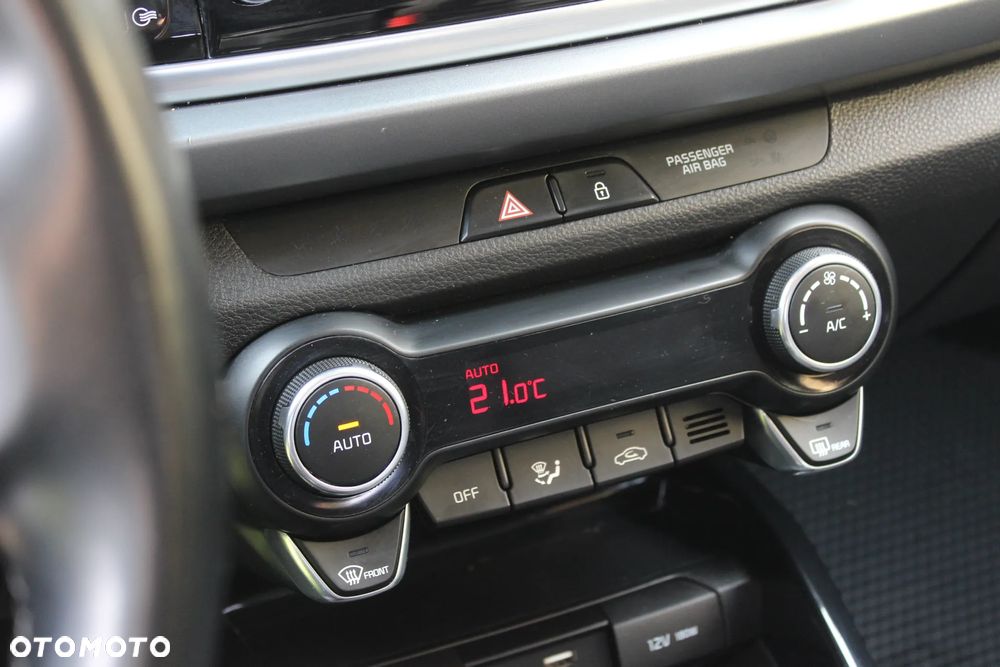 Kia Rio 1.2 L - 20