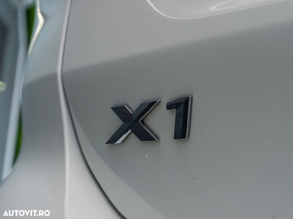 BMW X1 - 18
