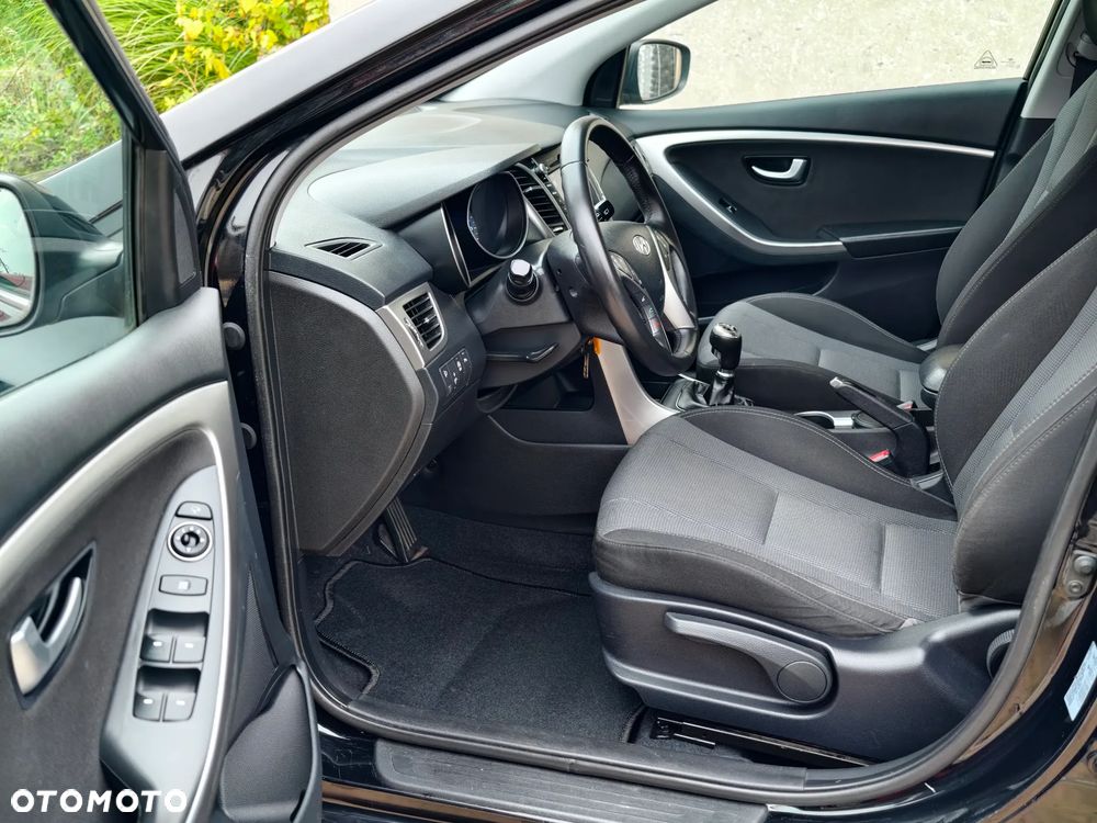Hyundai i30 - 13
