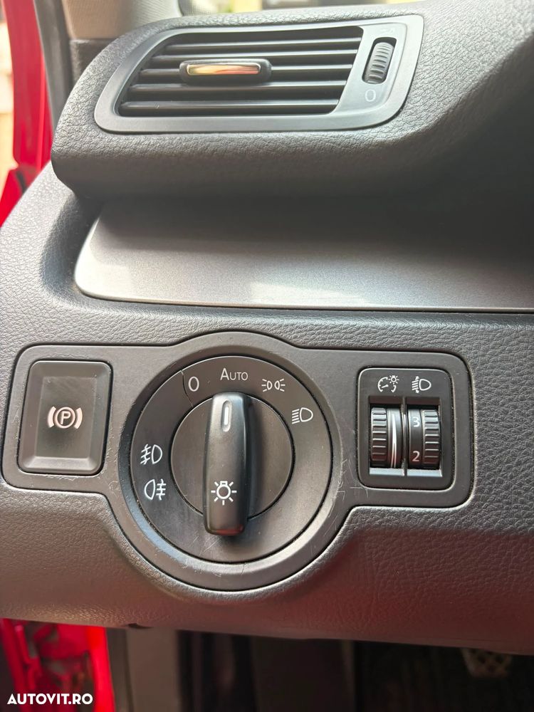 Volkswagen Passat 2.0 TDI BlueMotion Technology Comfortline - 22