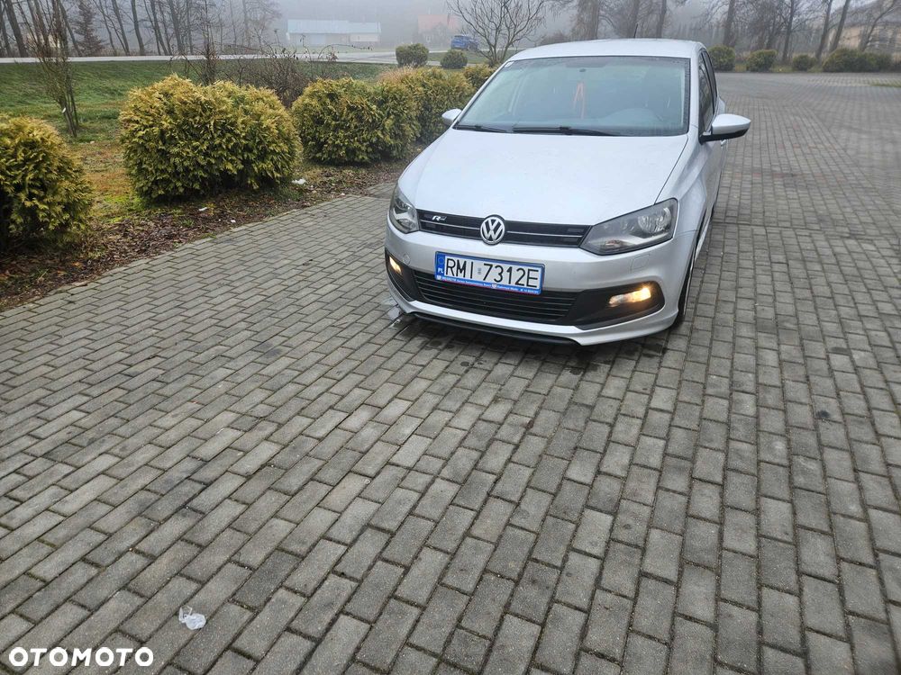 Volkswagen Polo - 2
