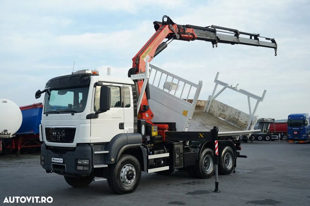 MAN TGS 26.440 / 6x4 / CAMION BASCULANTE / HIDROBID / BORDMATIC + PALFINGER PK 33002-EH / AUTOMAT / PILOT / EURO 5 - 9