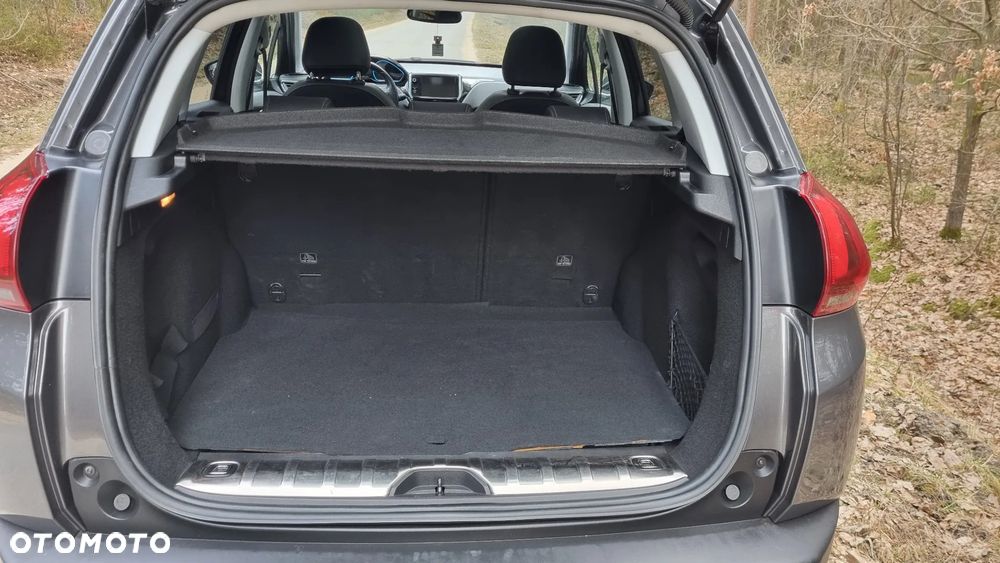 Peugeot 2008 PureTech 110 Stop&Start Style - 11