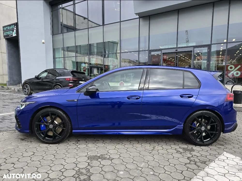 Volkswagen Golf - 16