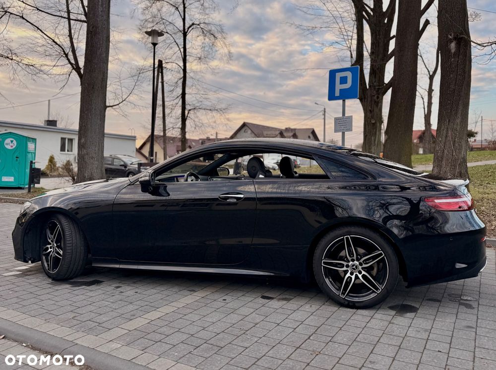 Mercedes-Benz Klasa E 200 9G-TRONIC - 32