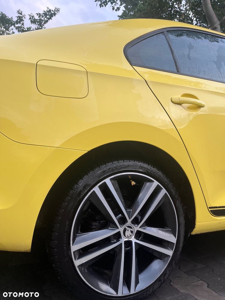 Skoda RAPID 1.2 TSI Ambition - 5