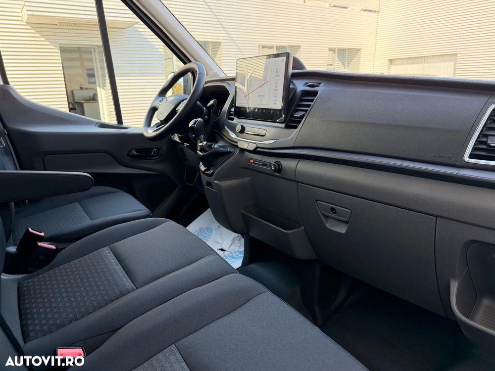Ford Transit - 13