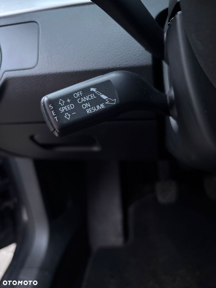 Volkswagen Passat CC 1.8 TSI Exclusive - 25