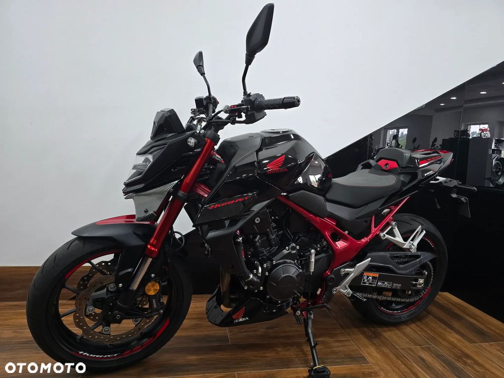 Honda Hornet - 32