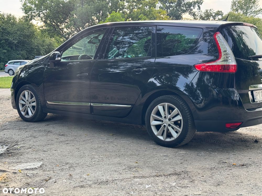 Renault Scenic 2.0 dCi Bose - 7