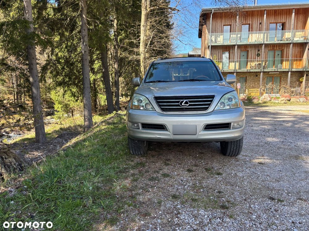 Lexus GX - 1