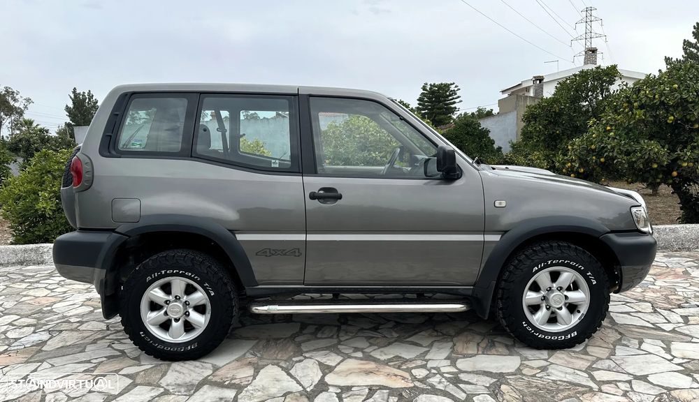 Nissan Terrano II 2.7 TDi Elegance - 9