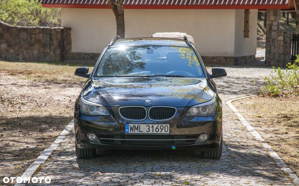 BMW Seria 5 525d - 20