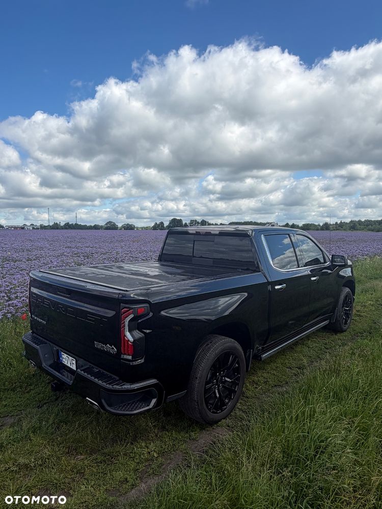 Chevrolet Silverado - 6