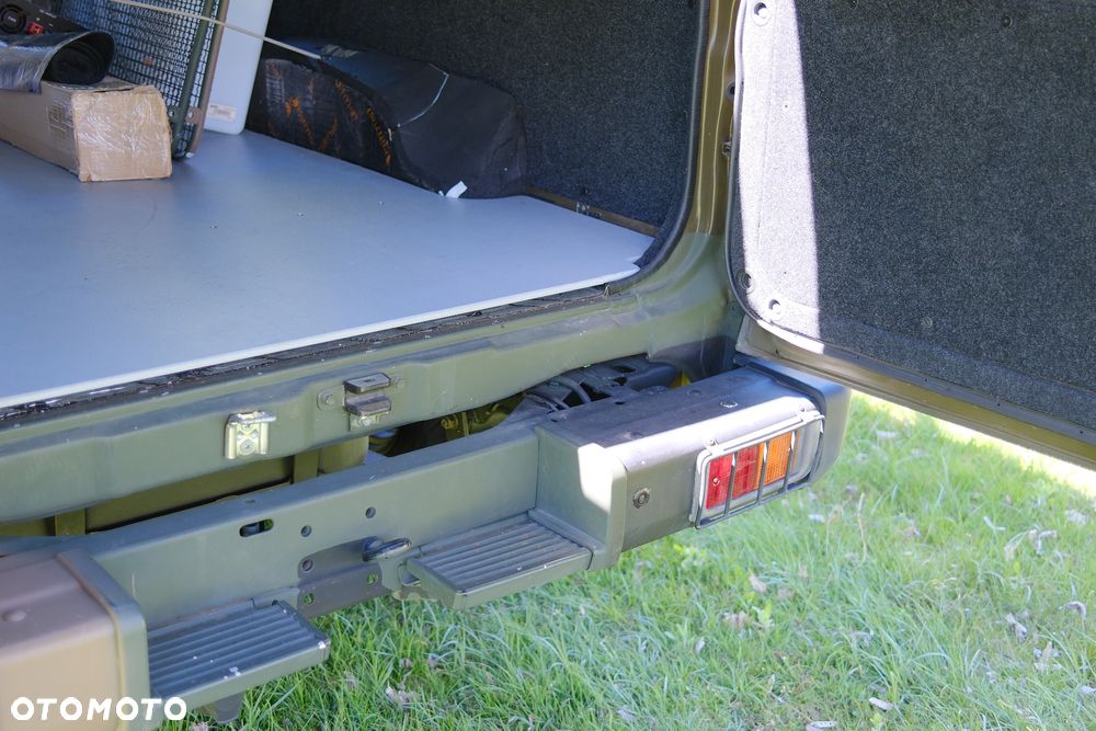 Toyota Land Cruiser - 17