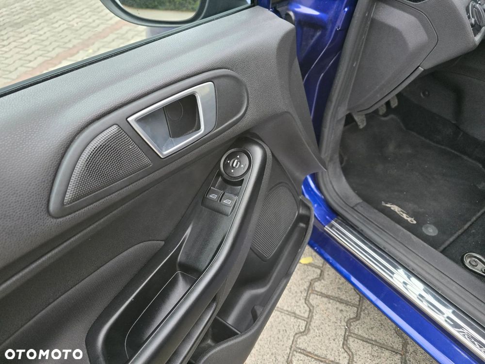 Ford Fiesta - 16