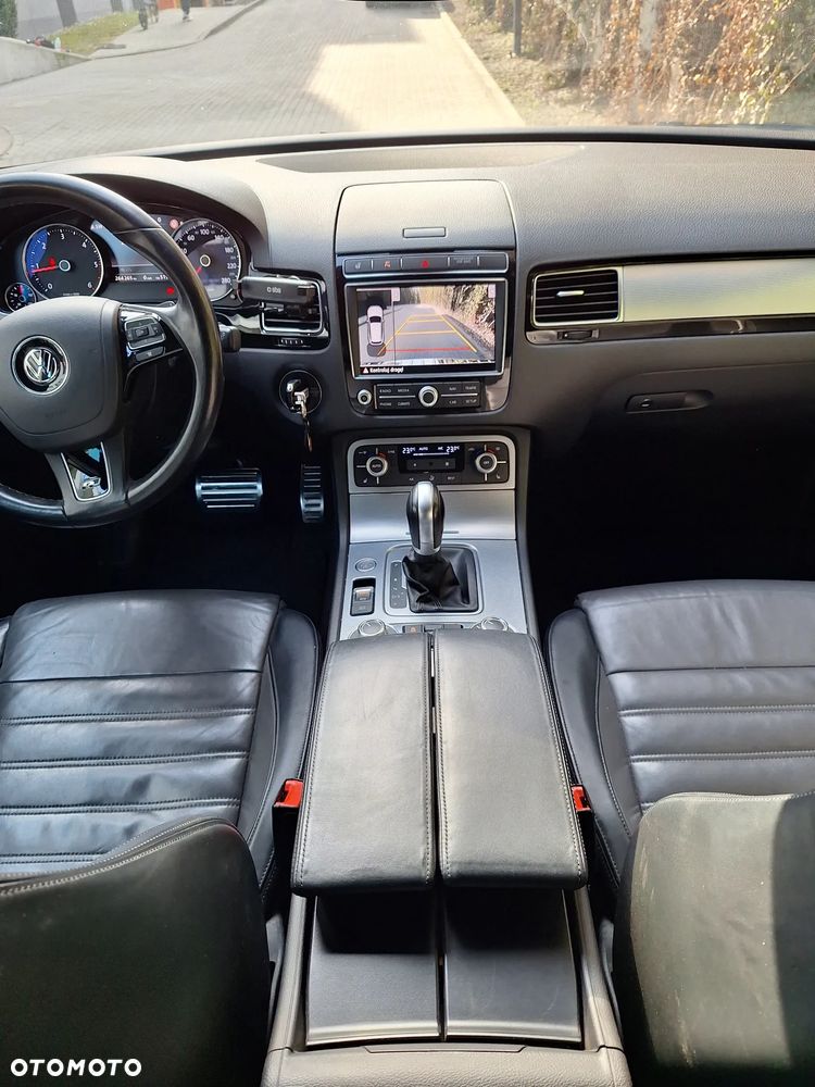 Volkswagen Touareg 3.0 V6 TDI BMT Perfectline R-Style - 15