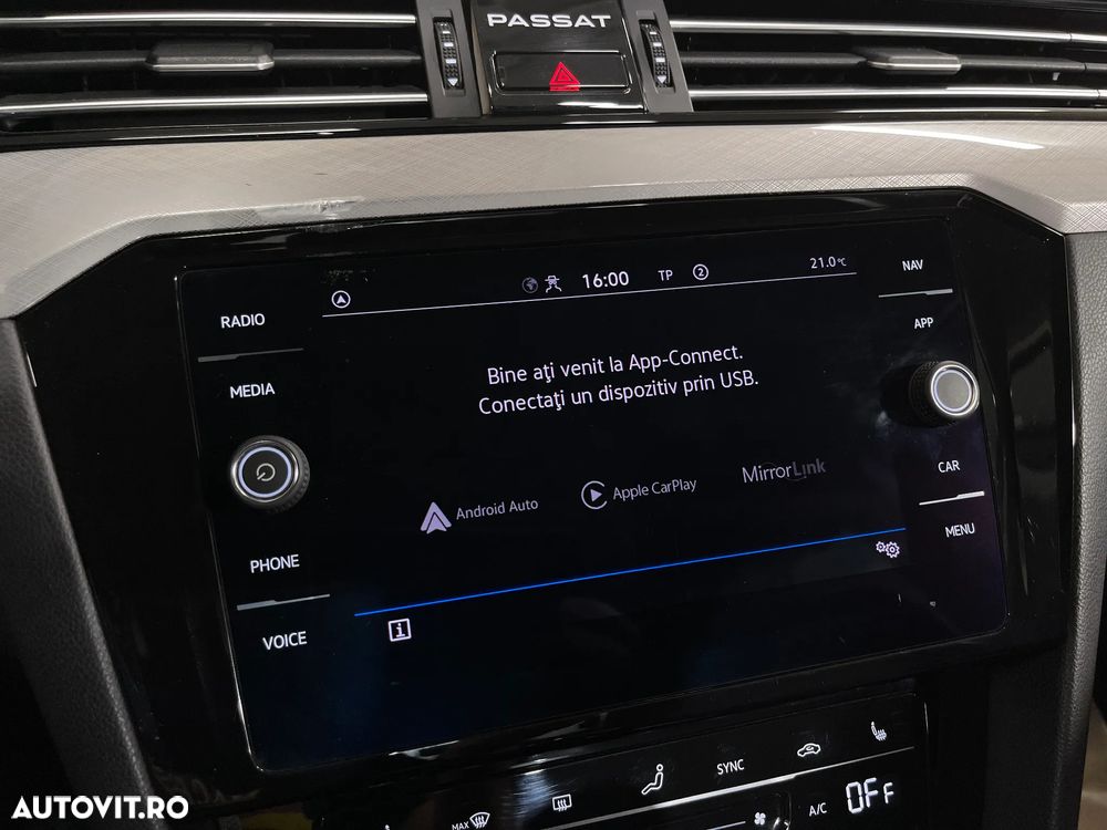Volkswagen Passat 2.0 TDI Comfortline - 16