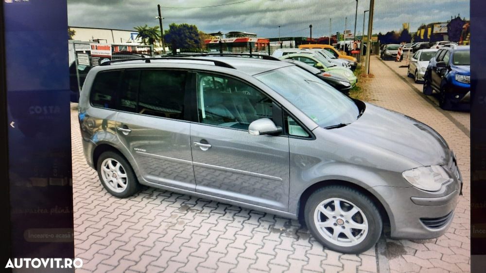 Volkswagen Touran 1.4 TSI DSG Freestyle - 1