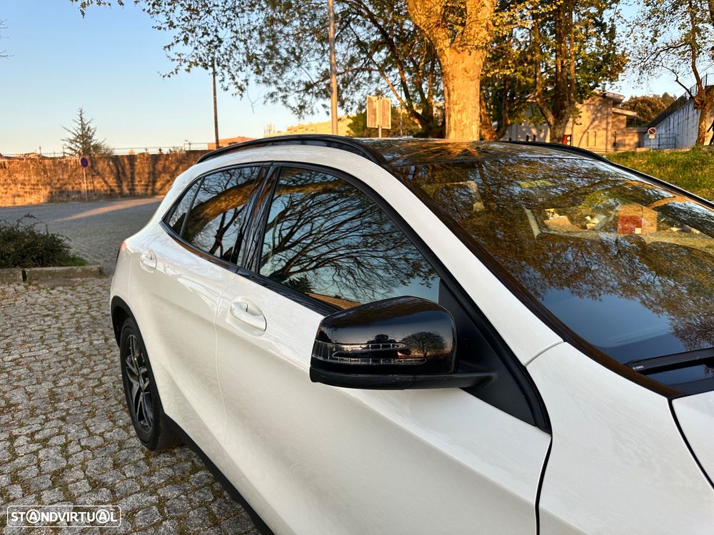 Mercedes-Benz GLA 200 (CDI) d Urban - 14