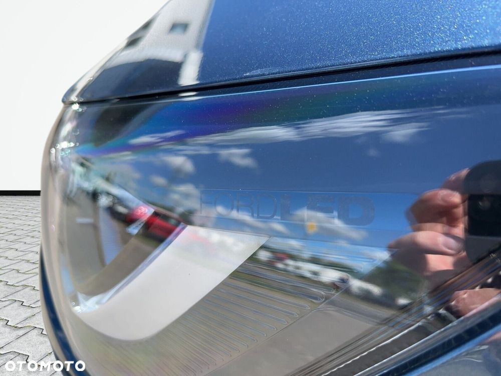 Ford Focus - 36