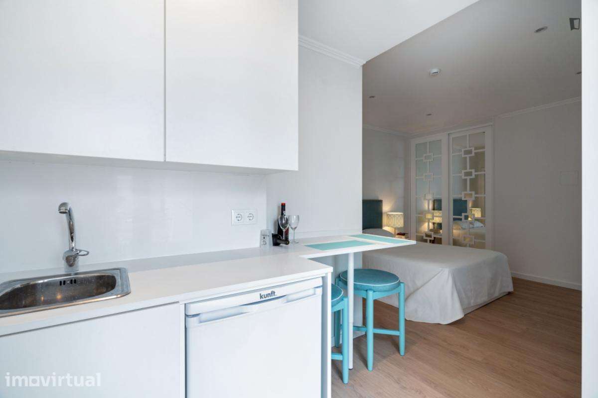 Quarto - localizado em Carcavelos Lisbon - Grande imagem: 3/32